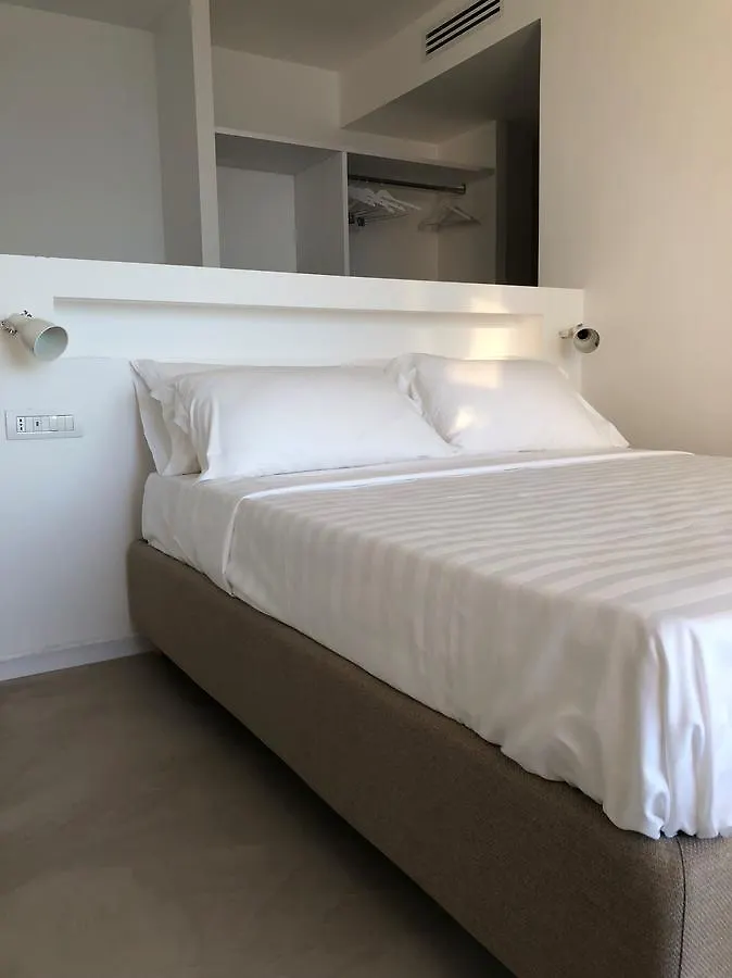 Jatika Boutique Hotel アリエントゥ